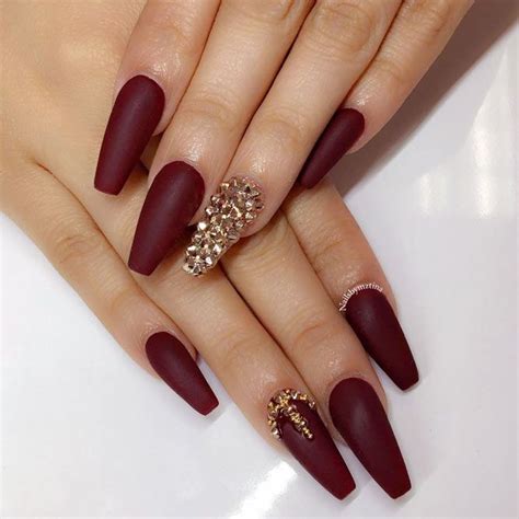Acrylic Nails Matte Maroon