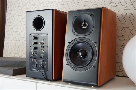 Active Speakers Review