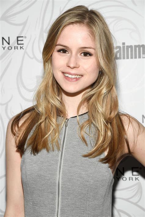 actress erin moriarty pics