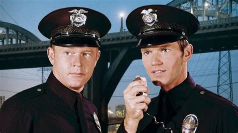 adam 12 tv series free