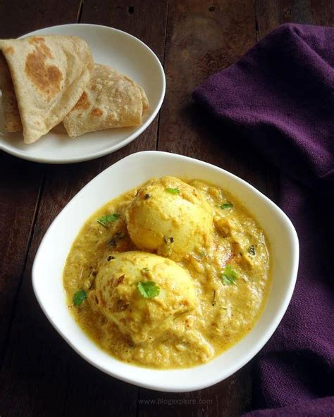 adding curd to egg curry