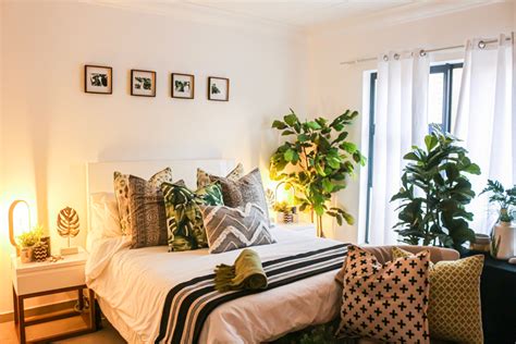 Additional Tips for Relaxing Bedroom with Plants