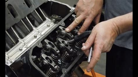 Adjusting Roller Rockers Bbc