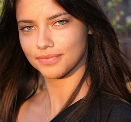 adriana lima face without makeup