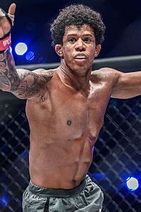 adriano moraes fighter