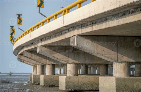 advantage of concrete bridge