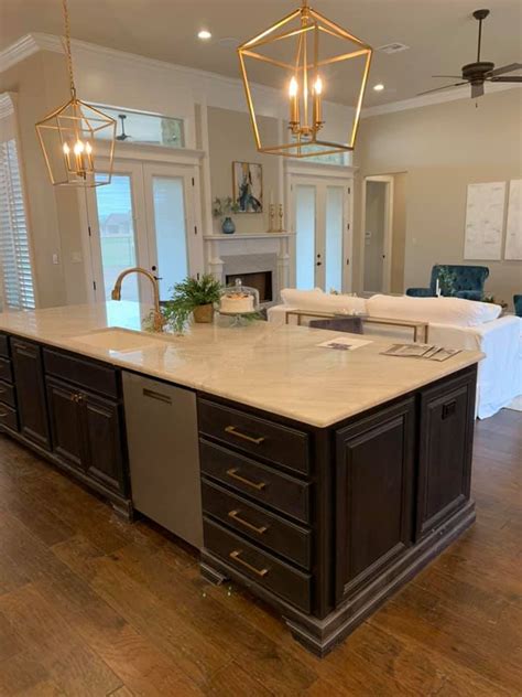 Advantages Of Kitchen Island