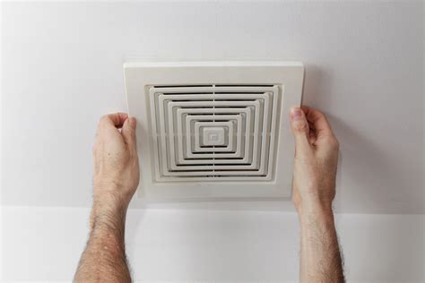 Advantages of Installing an Exhaust Fan in Your Bathroom