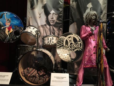 Rock and Roll Hall of Fame The second decade Rock and roll, Hall of