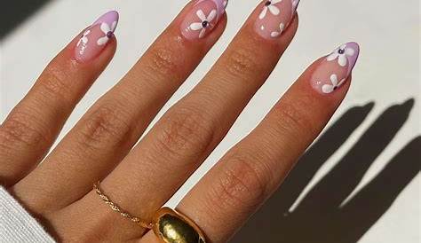 Beauty Acrylic Short Nails With Flowers Designs Ideas In Summer Lilyart