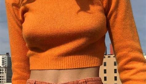 ORANGE TURTLENECK 🧡 Jacket outfit women, Orange sweater outfit