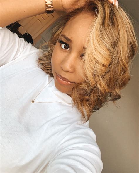 20 Amazing Blonde Hairstyles for Black Women (2022)