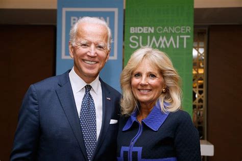 age difference between biden and wife