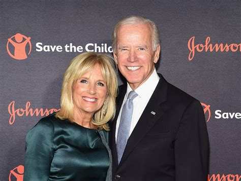 age joe biden's wife