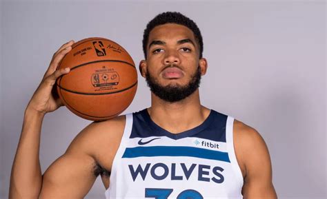 age of karl anthony towns