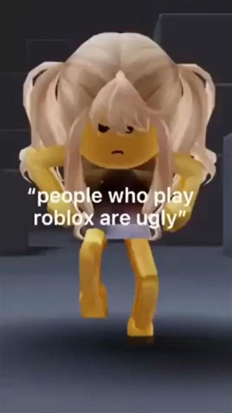 ahhhhhhh weird guy! he\'s crazy,insane,and ugly!!!! - Roblox