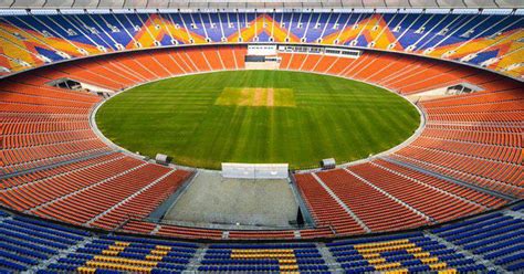 ahmedabad cricket stadium seating capacity