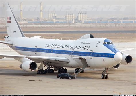 air force one boeing 747-200b