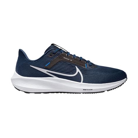 air zoom pegasus 40 running shoe men