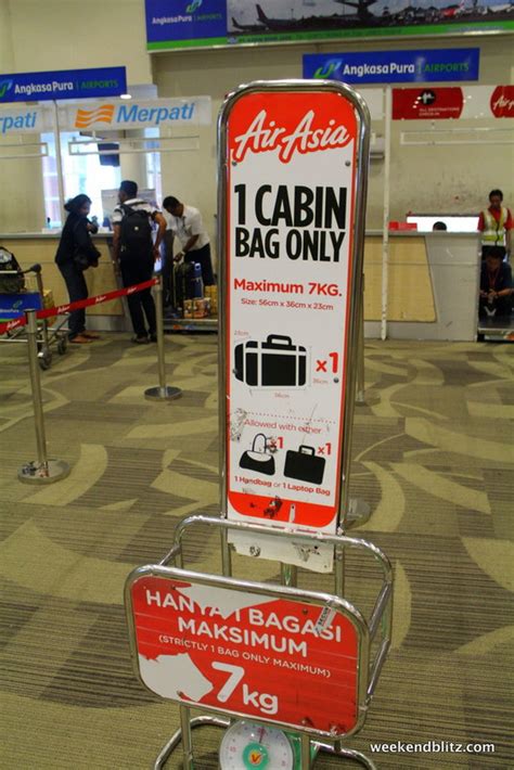 airasia flight add on baggage
