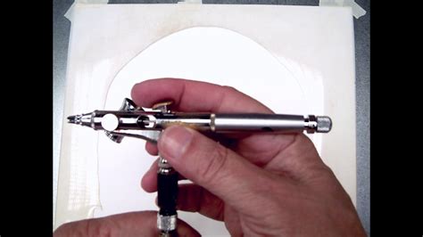 Airbrush Hand Position