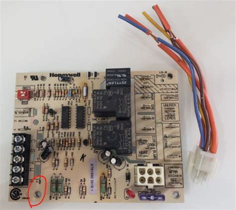 Circuit Board — B1809911S Goodman/Janitrol Furnace Control Board