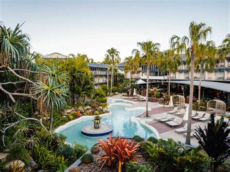 airlie beach hotel accommodation deals