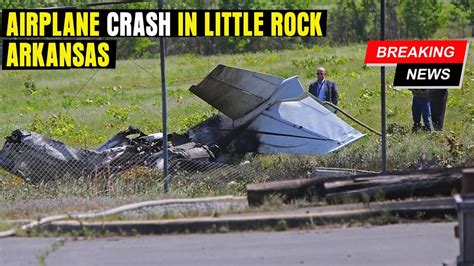 airplane crash in arkansas