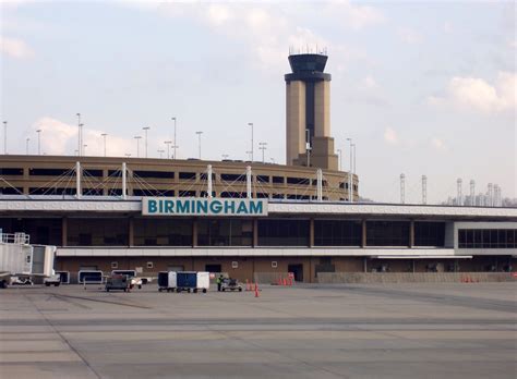 airport in birmingham al