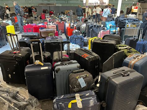 airport lost baggage delivery