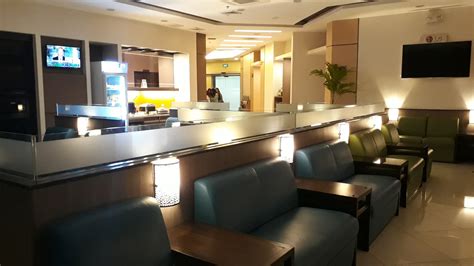 airport lounge in naia terminal 3