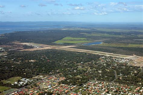 airports close to hervey bay