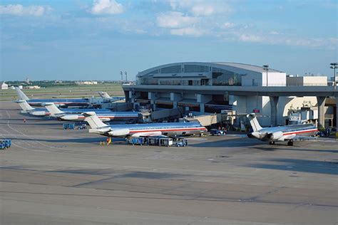 airports near donna tx