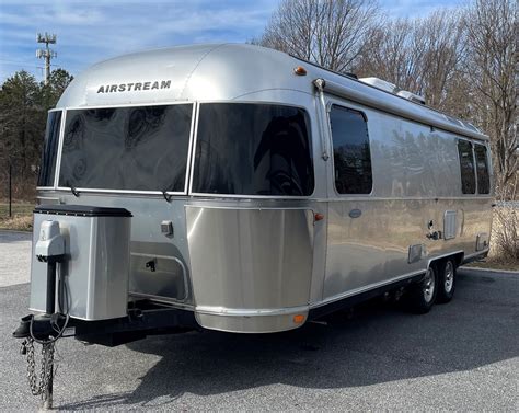 airstream flying cloud 27fb for sale
