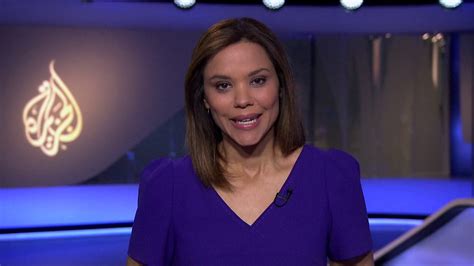 al jazeera female news anchors images