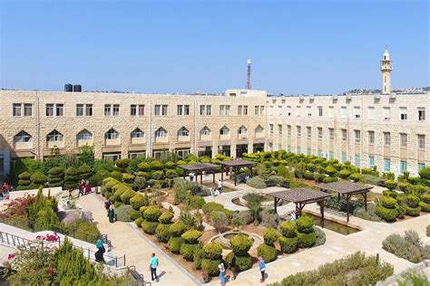 Al-Quds University Faculty of Medicine Mission