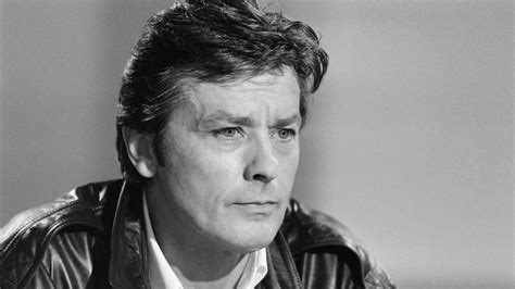 alain delon jeune biographie