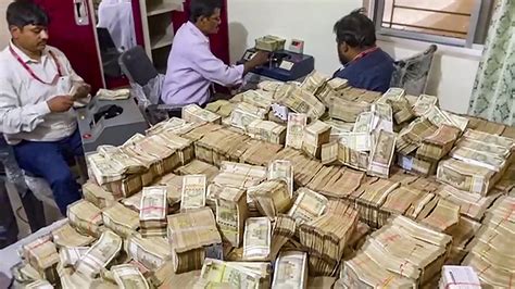 alamgir alam's secretary cash haul