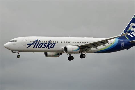 alaska airlines chicago to seattle
