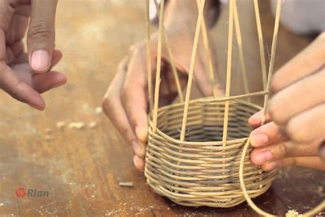 Cara Membuat Keranjang Anyaman Gambar Anyaman Bambu Foto Anyaman