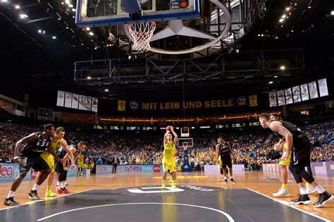 alba berlin basketball score
