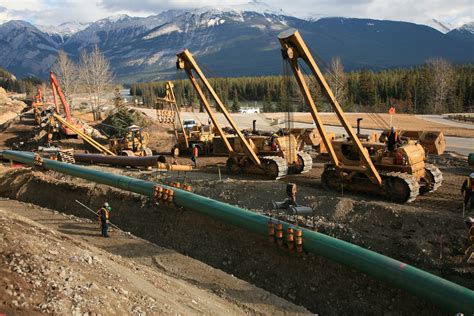 alberta pipeline construction companies