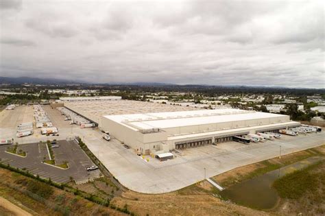 albertsons distribution center