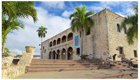 Alcazar de Colon in Santo Domingo, Expedia