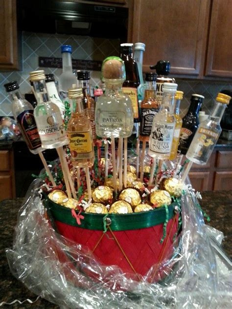 Pin by Amy Hittle on diy decorations Liquor gifts, Liquor gift