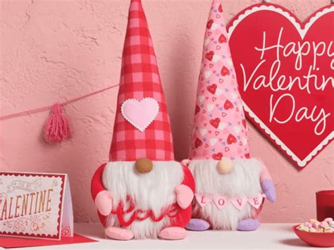 Aldi Valentine Decor