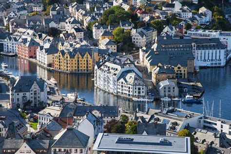 alesund norway private tours