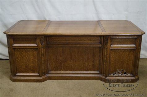 Alex Stuart Design Desk