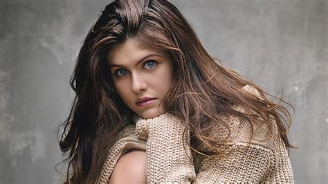 alexandra daddario wallpaper pc