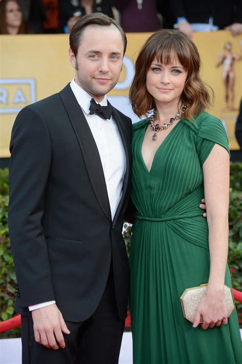 alexis bledel divorce